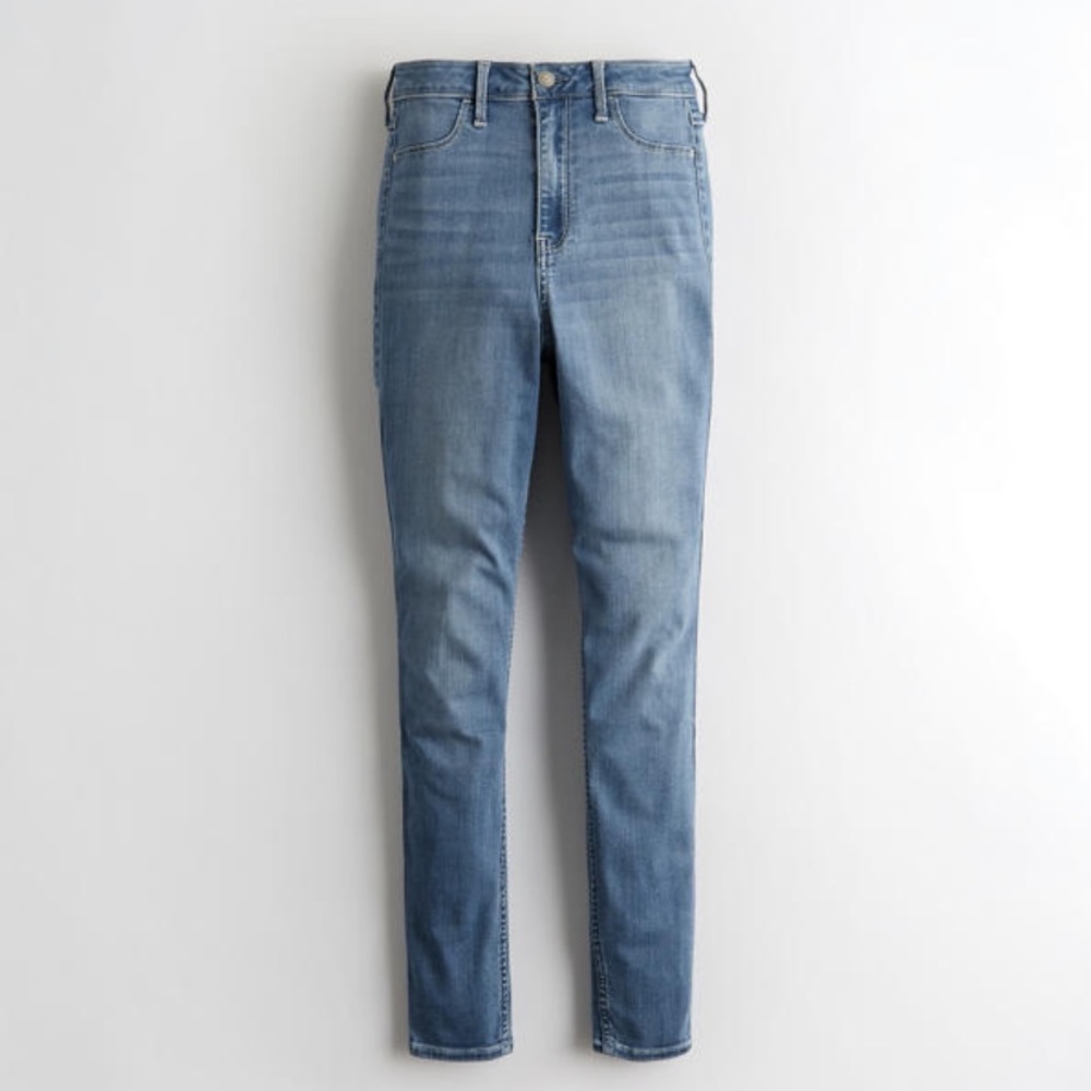 Hollister Curvy Advanced Stretch Ultra High-Rise